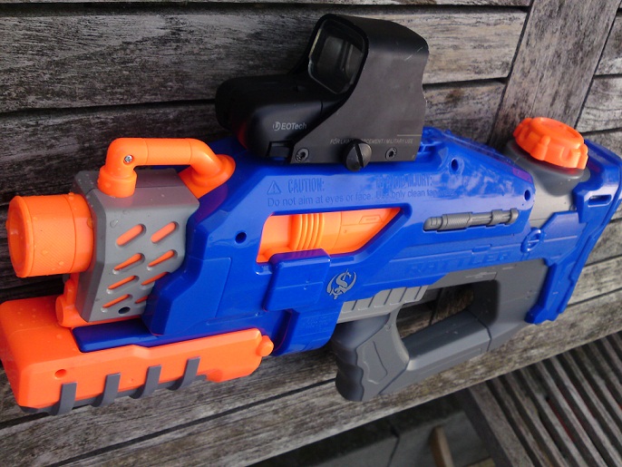 supersoaker täcticel.JPG