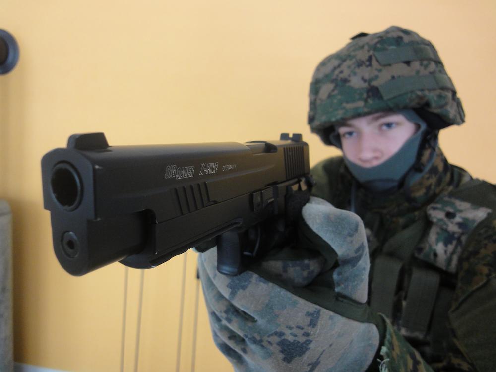 Airsoft Loadout 3 neu.JPG