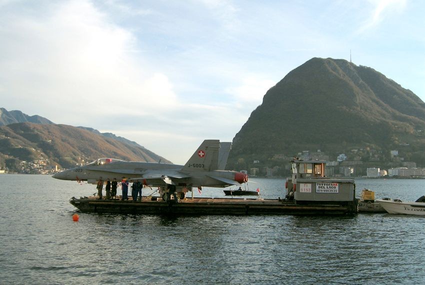 flugzeugträger.jpg