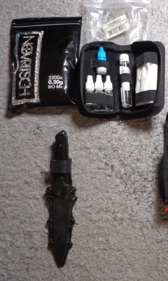 Maintenance_Kit_+_Rubber_Knife.jpg